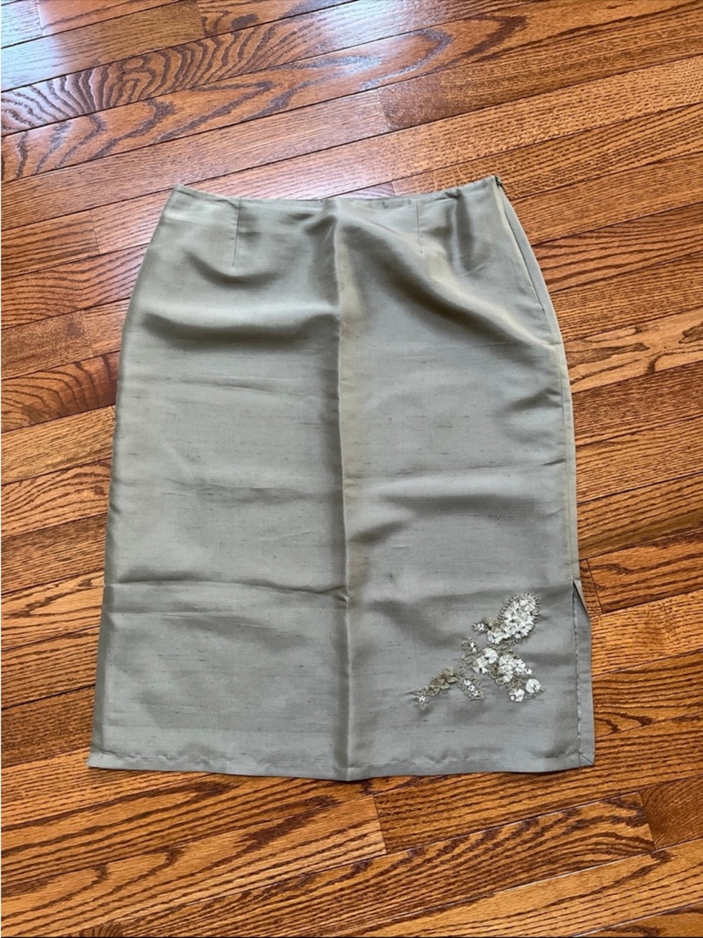 NWOT Max Studio silk skirt